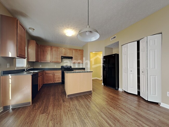 Photo - 5117 Rivers Edge Blvd