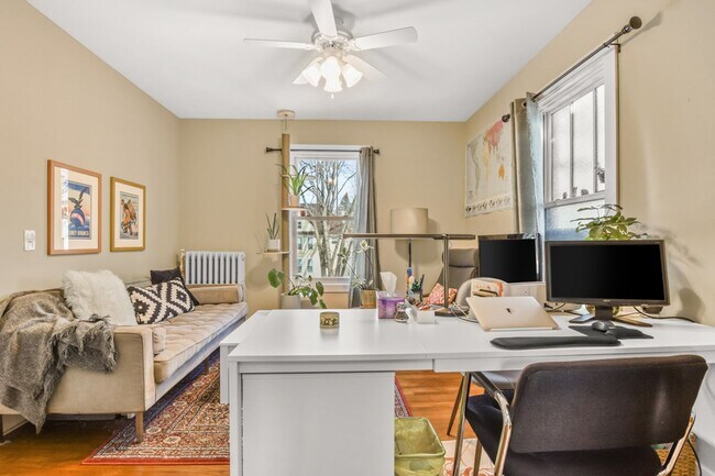 Photo - 1319 Rutledge St Unit #4