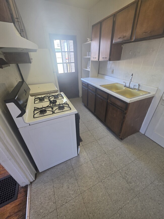 104 Mason St Unidad 1