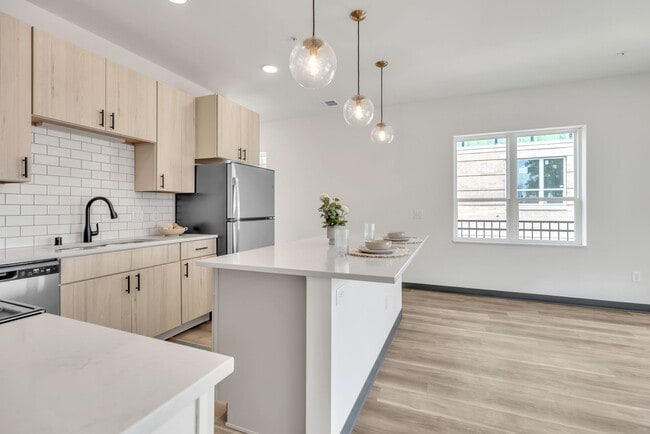 Broadway Lofts and Townhomes