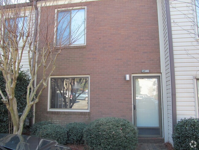 Building Photo - Ready for you! Rental