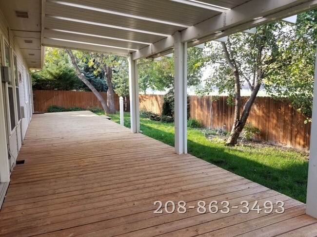 Photo - 2386 E Three Bars Dr