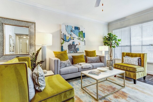 Open Living Room Concept - Post Oak at Woodway