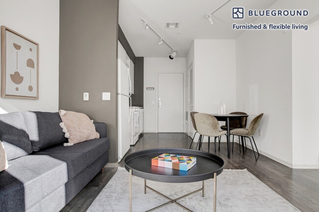 Photo - 445 Artisan Way Unidad FL3-ID532