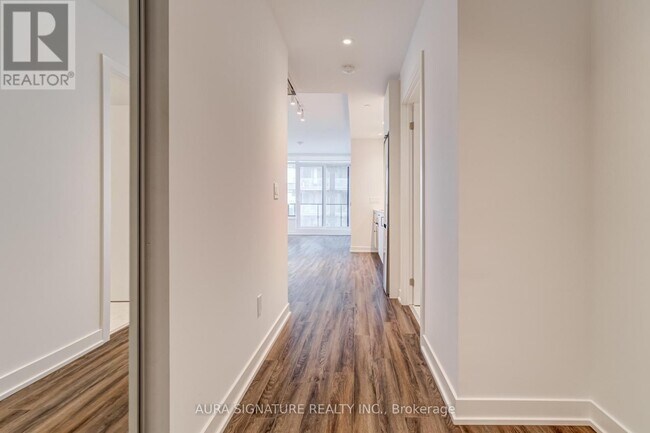 Photo - 1928 Lake Shore Blvd W Unit 2205