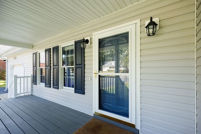 Photo - 3 Bedroom/2 Bath Rancher in the North Ches...
