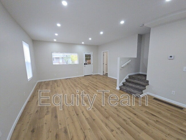 Photo - 1800 Glenwood Ave