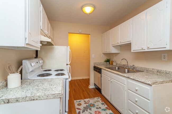 2BR, 1BA