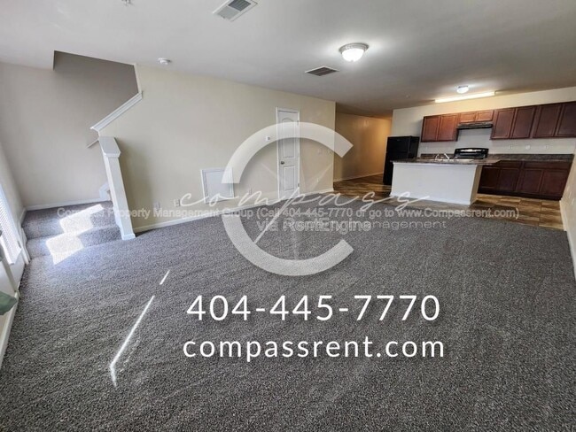 Photo - 2065 Belmont Cir NE