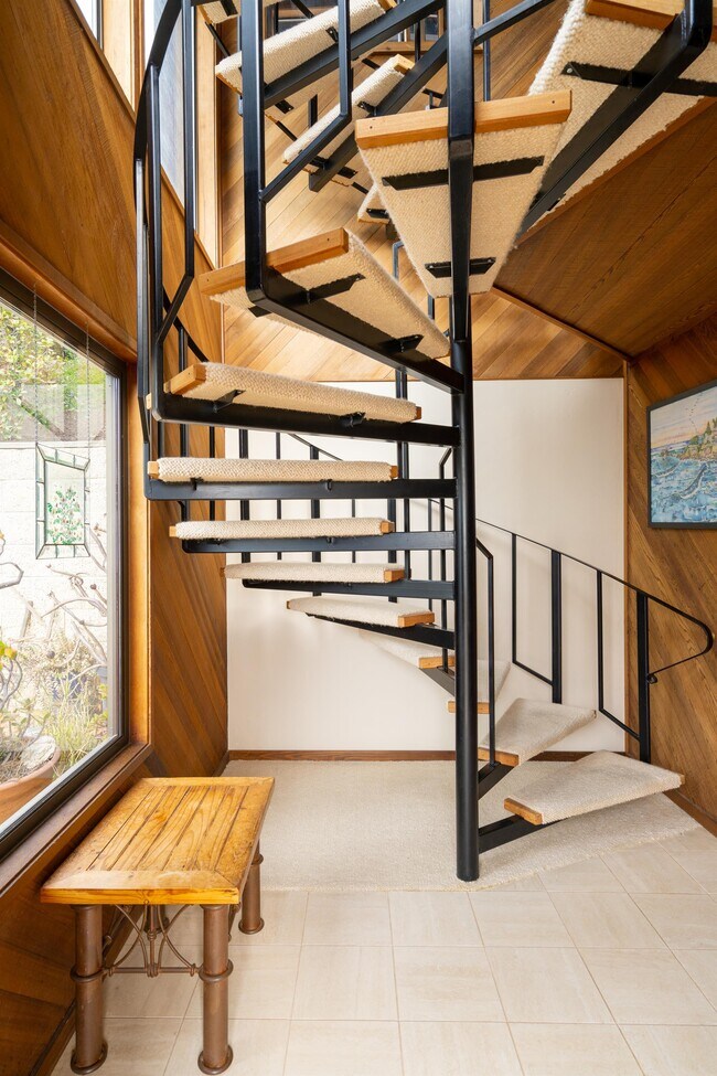 Photo - 1214 Archer St