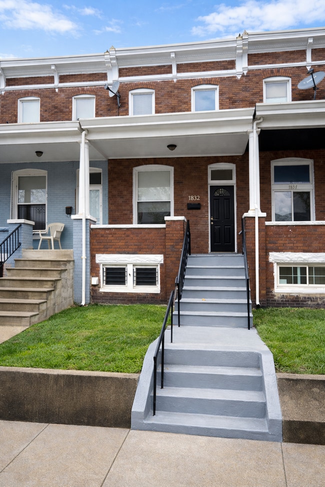 Building Photo - 3BR Baltimore Rowhome with Central Air & In-Unit Laundry