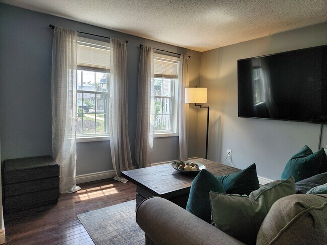 Photo - 129 Lowell St Unit 4