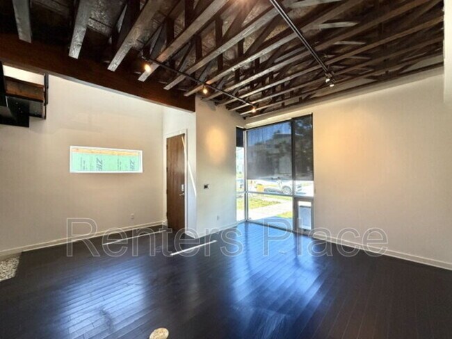 Photo - 1411 S Rockford Ave