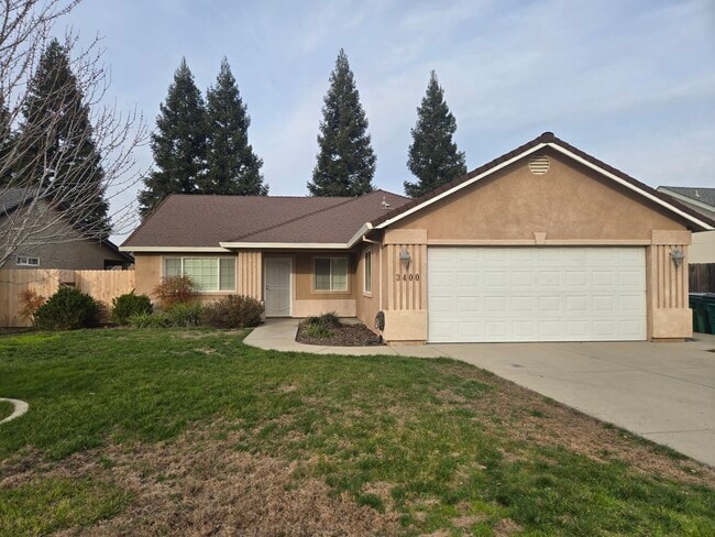 Building Photo - 3400 Nathan Dr