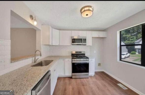 Photo - 3580 Main Station Dr SW