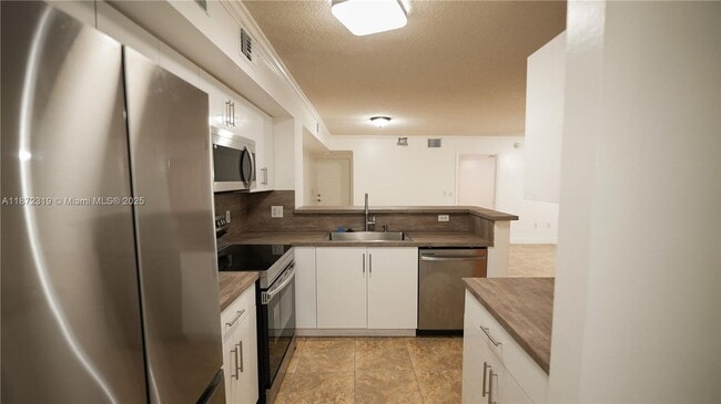 Photo - 2123 Renaissance Blvd