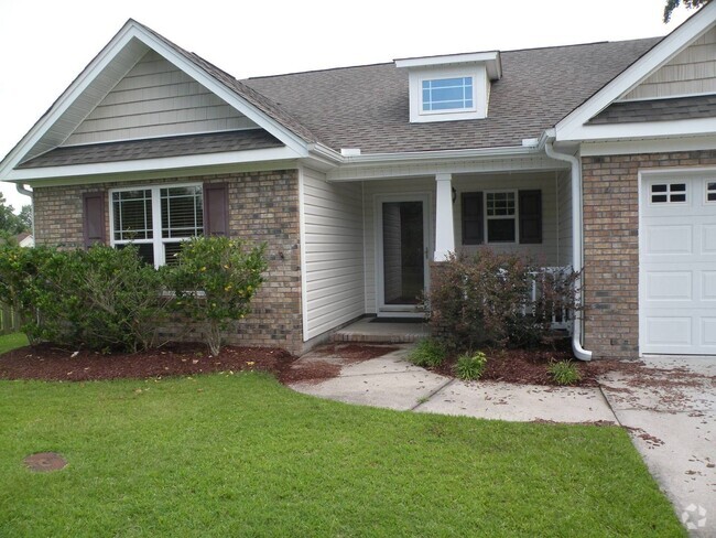 Building Photo - Fresh Paint and New Carpet! Rental