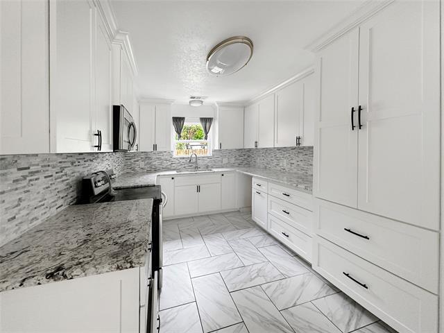 Photo - 928 Lydick Ln