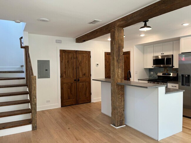 Photo - 1119 Wesley Ave Unit Coach House