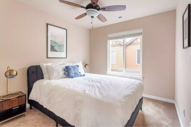 Photo - 16250 SW Baseline Rd