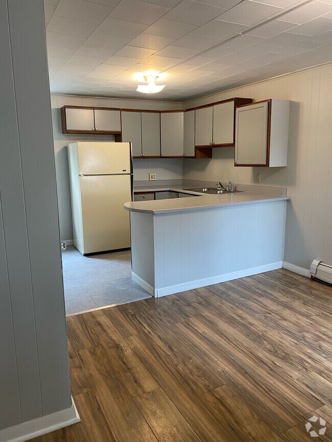 Building Photo - 112 Willard St Unit 1 Bedroom - First Floor Rental