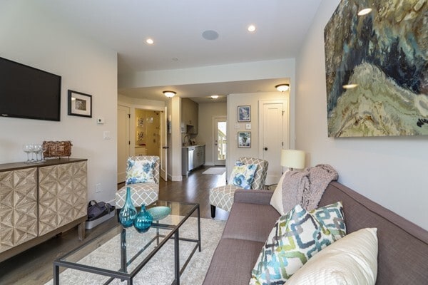 Photo - 45 Clement Ave Unit 3