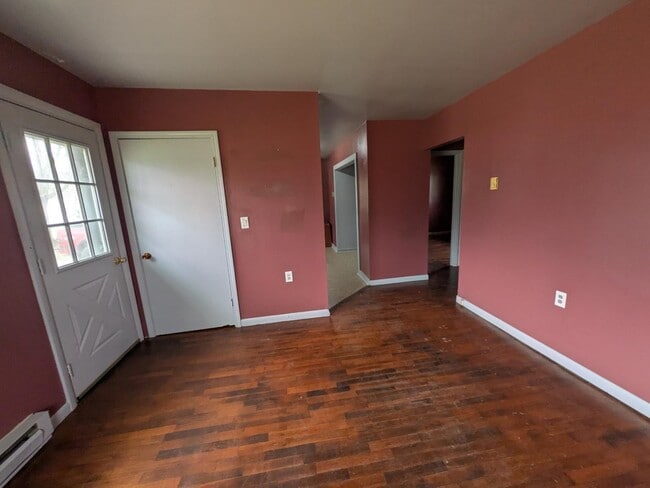 Photo - 1109 S Pittenger Rd