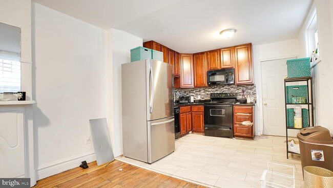 Photo - 1837 N Bouvier St Apartamento