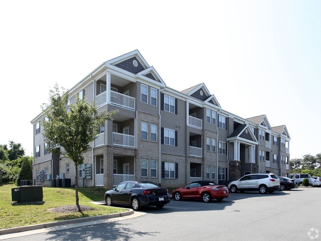 The Glenns at Elon - The Glenns at Elon