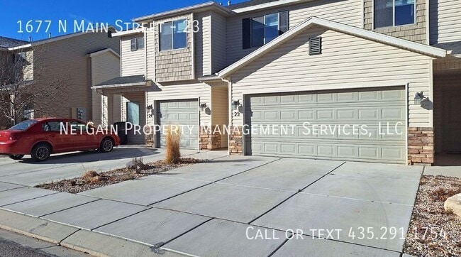 Photo - 1677 N Main St