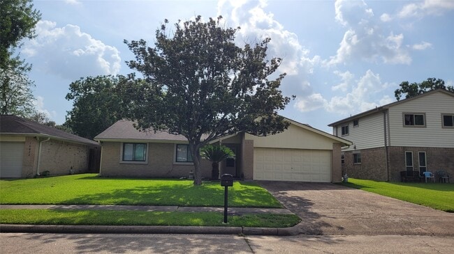16818 Dutch Ridge Dr