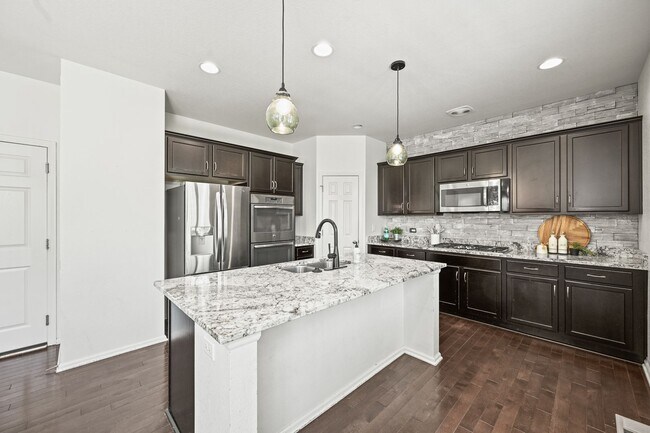 Photo - Beautiful 5 Bedroom Home- Move in Ready- C...