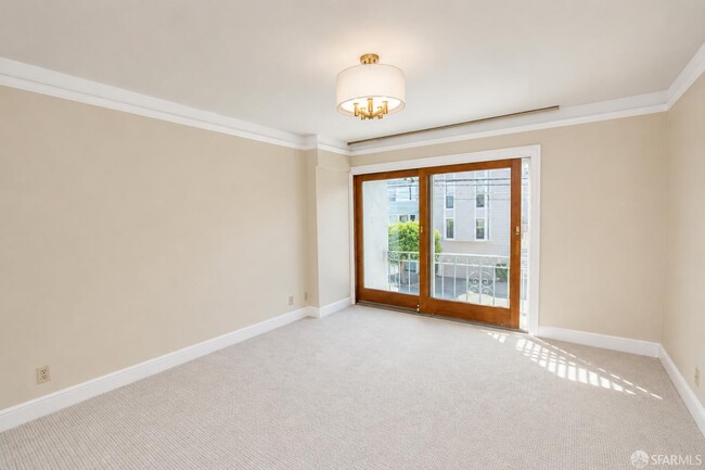 1918 Filbert St
