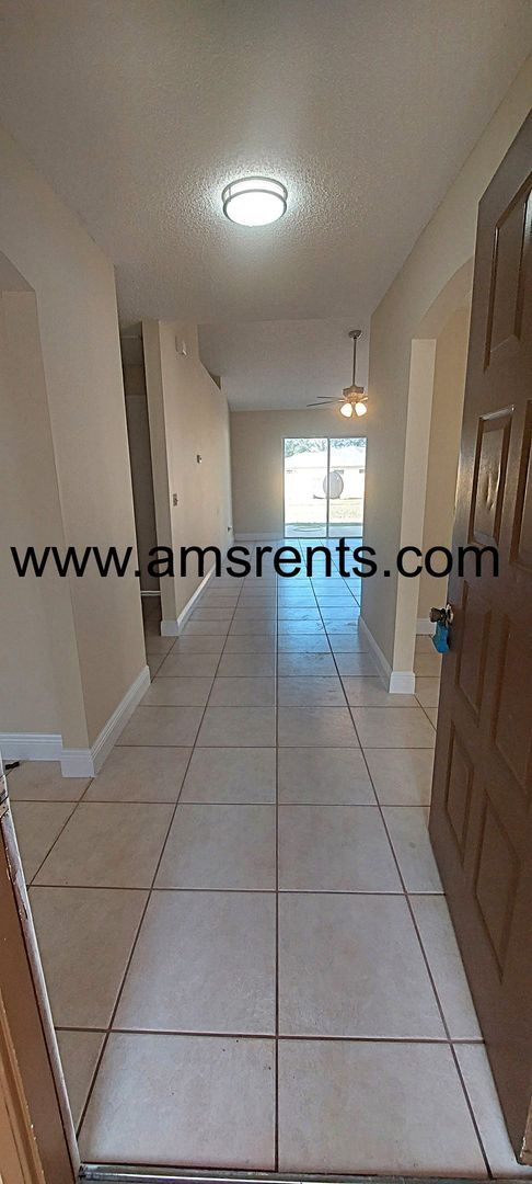 Photo - Spacious 4-bedroom Home in Kissimmee