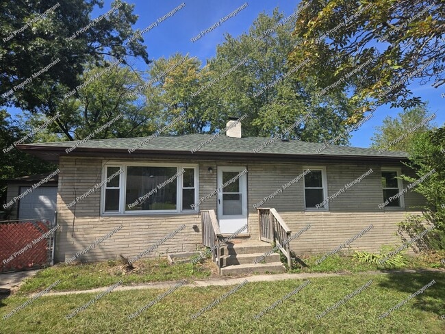 Building Photo - Three Bed Hobart Ranch Rental