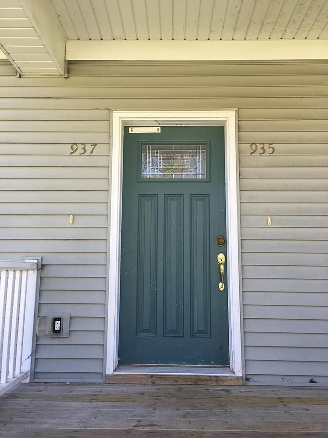 Photo - 935 E Market St House