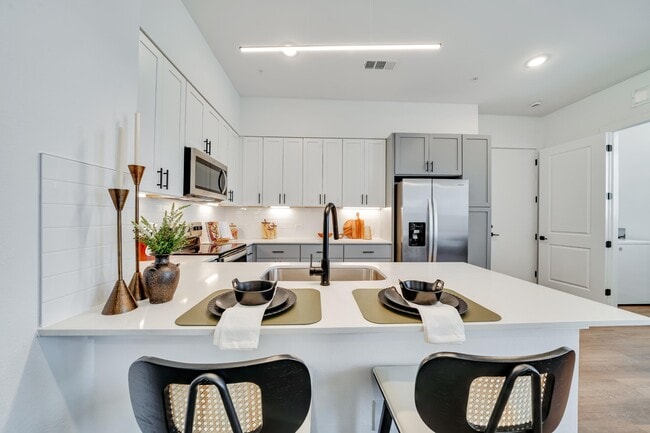 parcHAUS at Mustang Drive