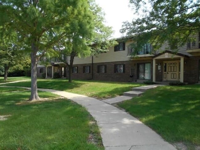 Building Photo - 7601-7603 W Donna Ct Rental