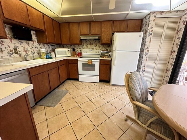 Photo - 1647 Brookhouse Ct Unit 246