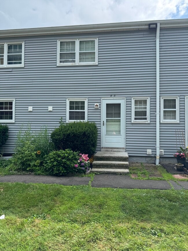 Building Photo - 617 Millville Ave Unit APT 8-3