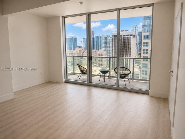 Photo - 300 S Biscayne Blvd Unidad 2503