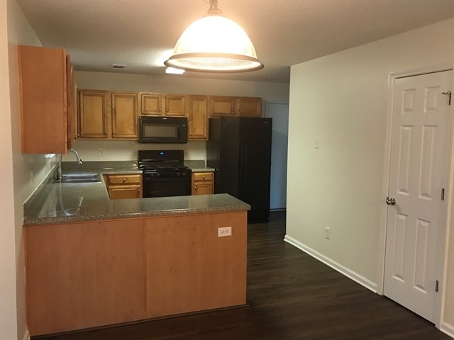 Photo - 7118 Cavender Dr SW