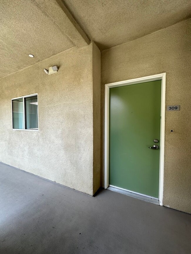 Photo - Available Low Income Unit - 2bed2bath condo in Canoga Park CA