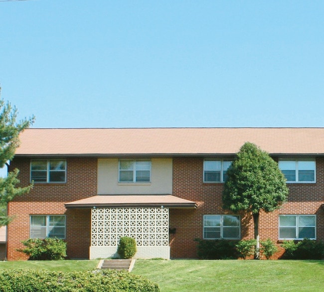 Oxford Townhomes and Apartments For Rent in Huntsville, AL