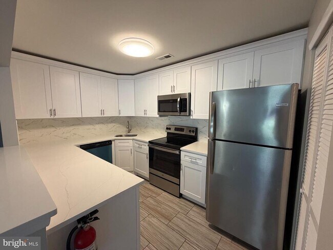 Photo - 4306 Aberdeen Dr