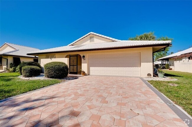Building Photo - 49 Sandstone Cir Rental