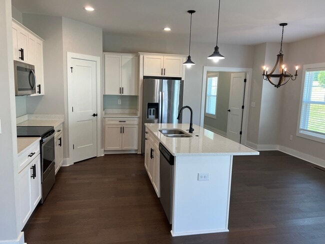 12 Sycamore Ridge W