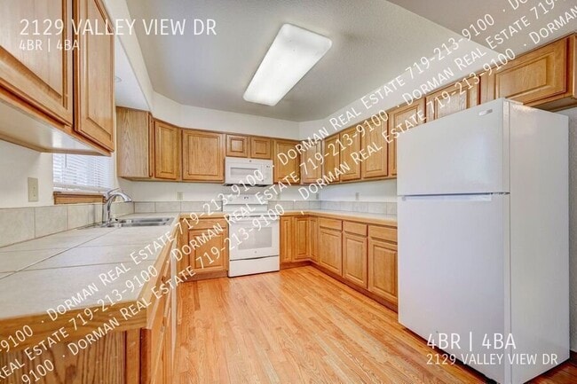 2129 Valley View Dr