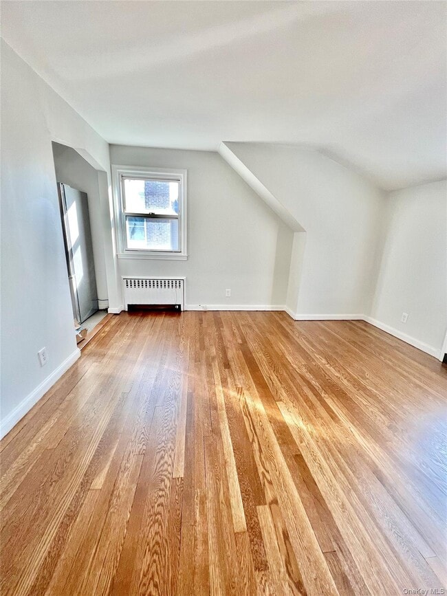 Photo - 1525 Mamaroneck Ave Unidad 2