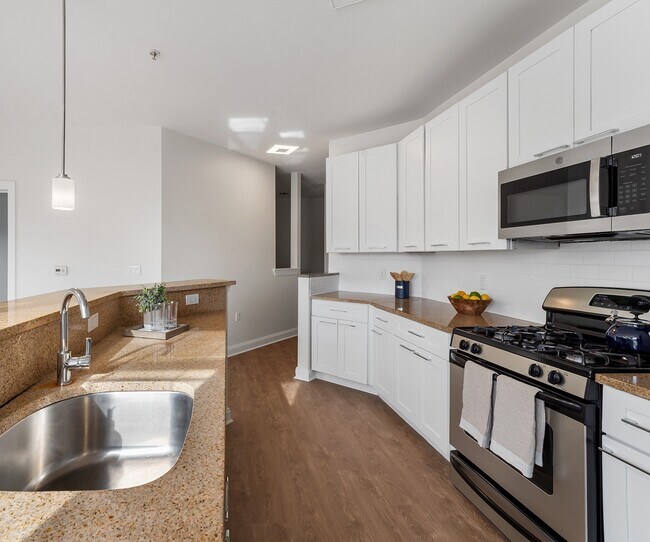 Photo - Park Square Apartments